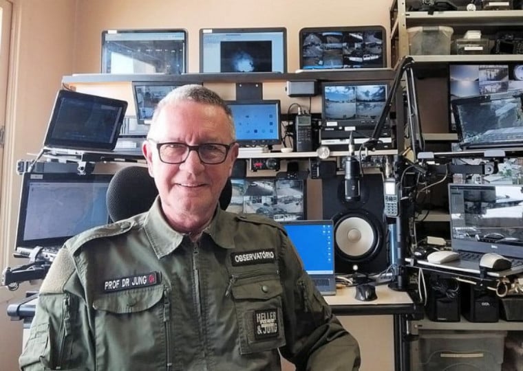 Professor Carlos Jung fundou observatório em Taquara, em 2016