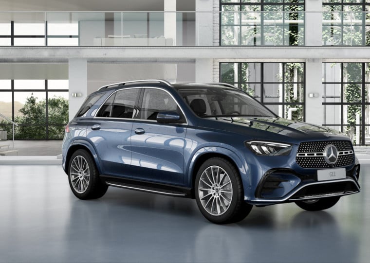 Câmera de 360 graus fornece visão panorâmica ao redor do veículo para facilitar manobras