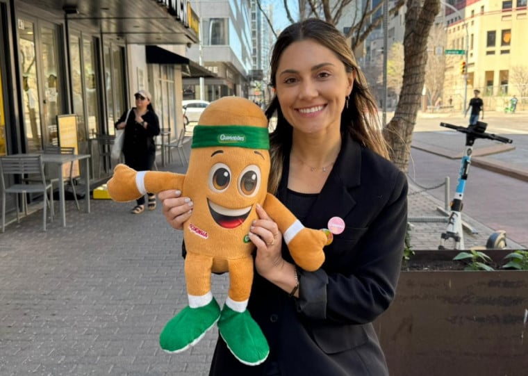 Mariana e o mascote Gui levaram produto da marca para o público dos EUA em Austin