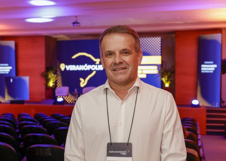 Evandro Antônio Brandalise, prefeito de Vila Flores, durante o evento Mapa Econômico do RS em Veranópolis