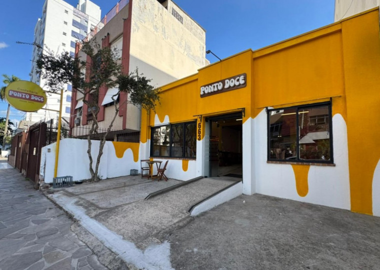 Nova operação ocupa casa que antes teve padaria, na rua São Luís