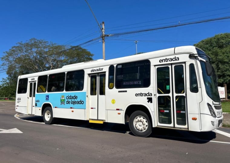 Readequação ocorre em função da redução na distribuição de diesel, combustível utilizado pela frota