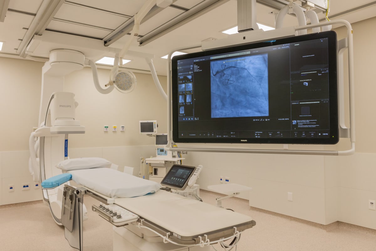 Hospital Moinhos de Vento conta com equipamento de última geração para procedimento de hemodinâmica Hospital Moinhos de Vento conta com equipamento de última geração para procedimento de hemodinâmica