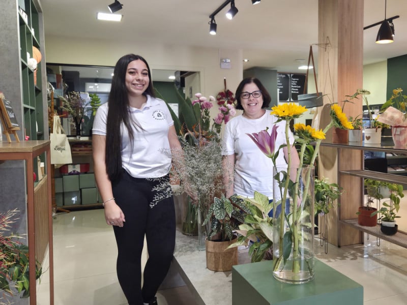 A filha Julia esteve junto da m&atilde;e Simone desde o come&ccedil;o da hist&oacute;ria da Benju&aacute;<br />Foto: Gustavo Marchant/Especial/JC