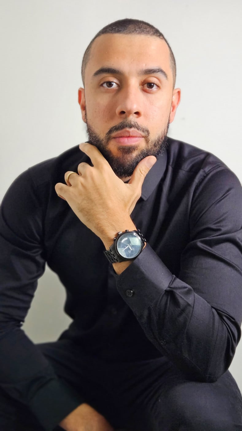 Marcelo Freitas é bacharel em Ciência da Computação, consultor de tráfego pago e fundador da Spot-A Marketing