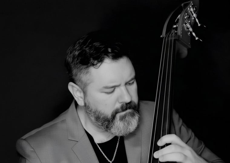 Artista gaúcho irá interpretar suas mais recentes composições, além de arranjos de nomes do jazz mundial, como John Patitucci, Ornette Coleman e Dave Holland