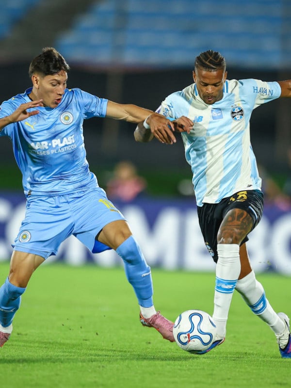 Grêmio perde na estreia da Sul-Americana e aumenta pressão para o Gre-Nal