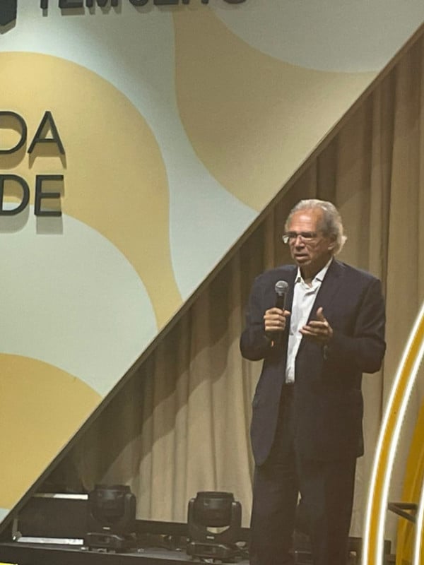 Para Paulo Guedes, China é 'capitalismo mais agressivo que o mundo já conheceu'