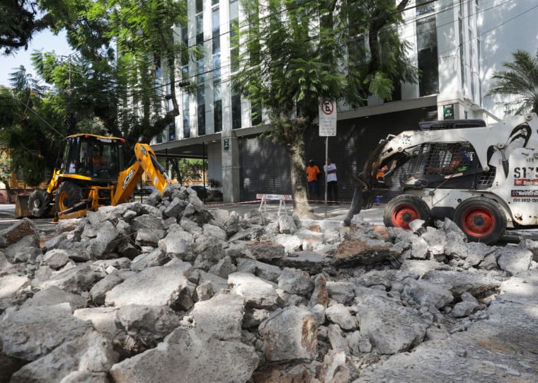 Obras têm previsão para serem concluídas após 30 dias de trabalho
