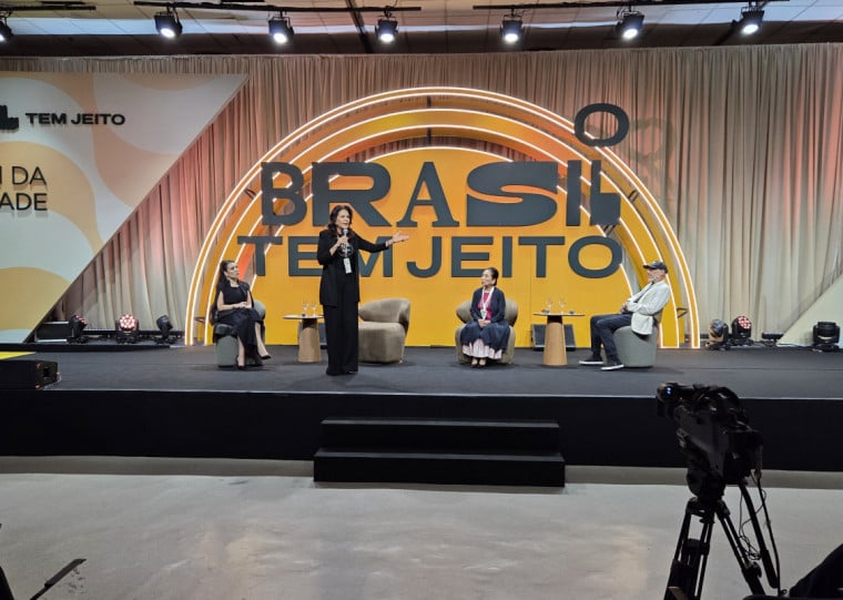 Alcione Albanesi, Chieko Aoki  Marco Aurélio Raymundo, o Morongo, participaram do debate no Fórum da Liberdade
