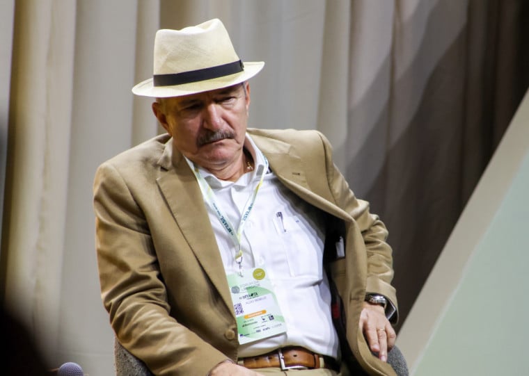 Rebelo foi substitu&iacute;do pela legenda na disputa pela presid&ecirc;ncia