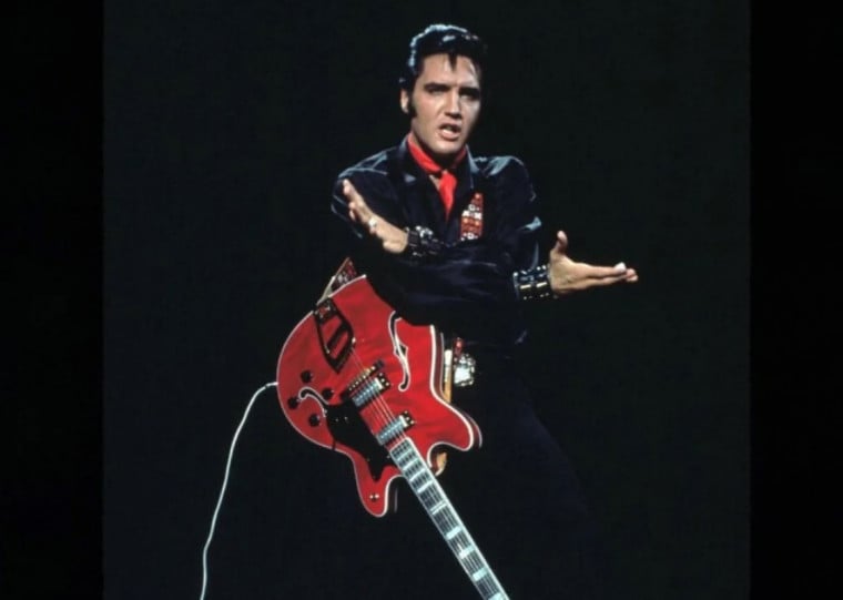 Instrumento em leilão foi utilizado em momentos importantes da trajetória de Elvis Presley, como o show televisionado 'Comeback Special'