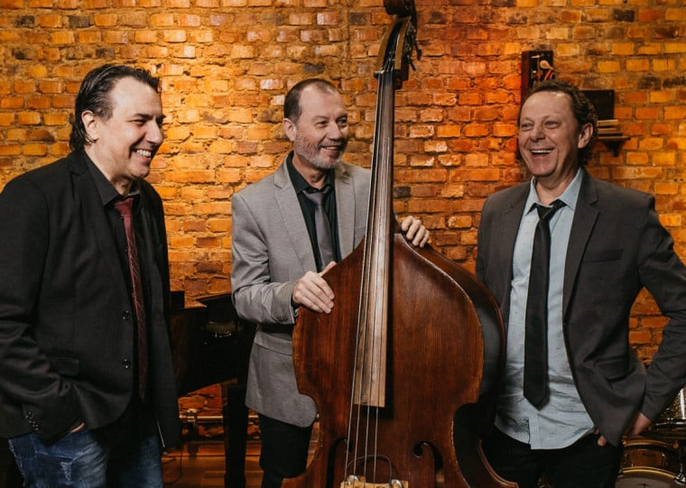 Show desta quinta-feira (16) trará o Jambo Trio com o reforço do pianista holandês Mike Del Ferro