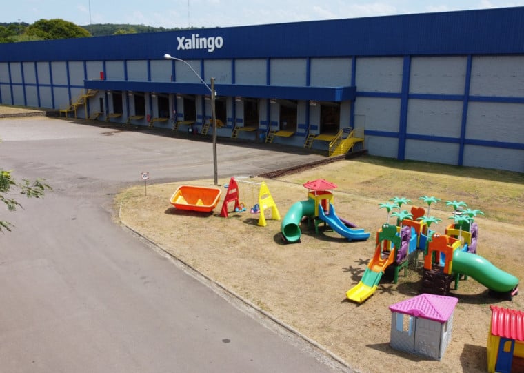  A empresa ficou conhecida em todo o país ao longo de gerações com o "Brincando de Engenheiro"
