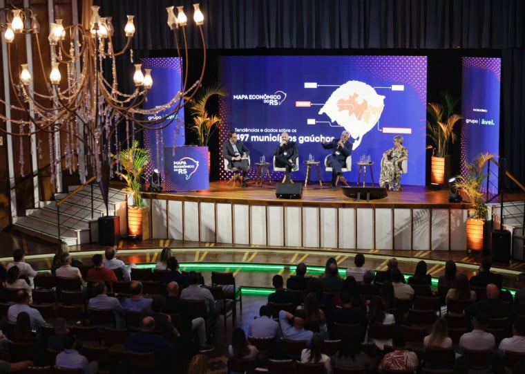Painel do Mapa Econômico do RS para debater a Macrorregião Central do RS aconteceu em Cachoeira do Sul