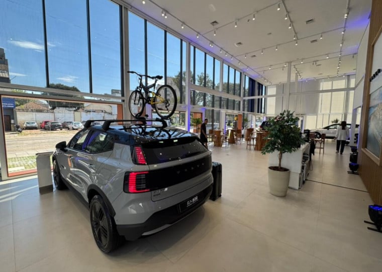 Chegada de novas marcas e aumento do preço do combustível alavancam desempenho deste segmento automotivo 