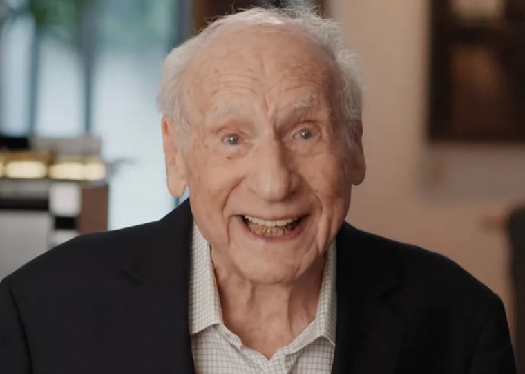 Em teaser nas redes sociais, Mel Brooks anunciou que a sequência terá o título 'Spaceballs - The New One'