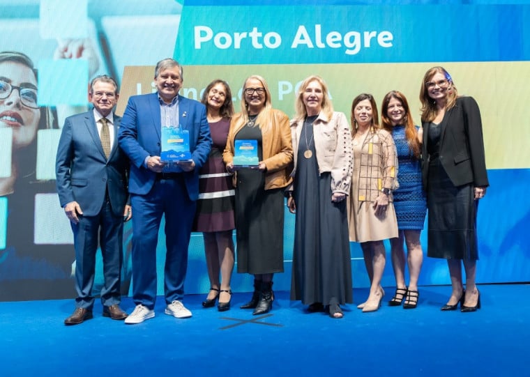 A cerimônia ocorreu em cerimônia realizada na noite de quinta-feira (16), na Associação Leopoldina Juvenil, na Capital