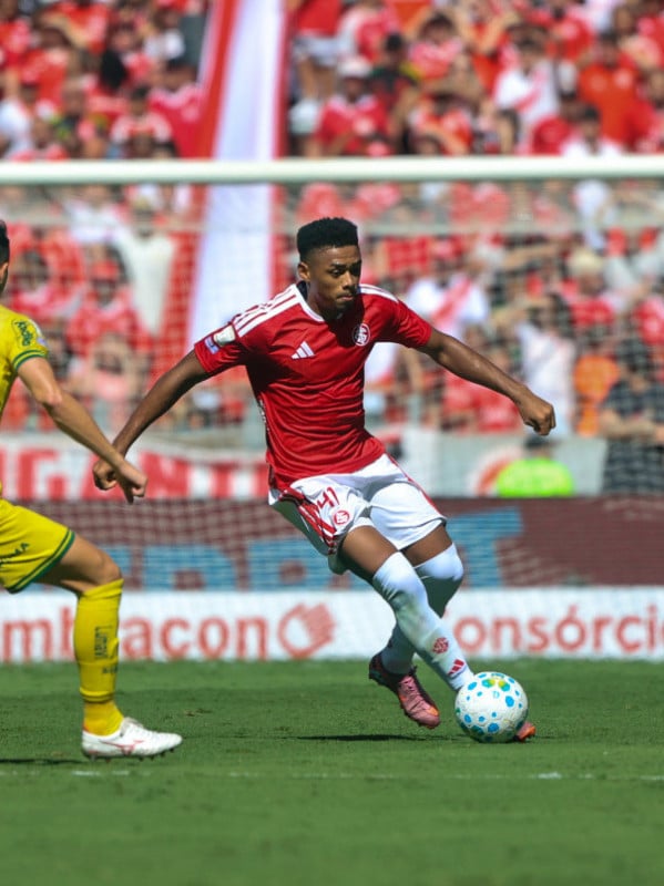 Inter perde em casa por 2 a 1 para lanterna Mirassol e se aproxima da zona do rebaixamento