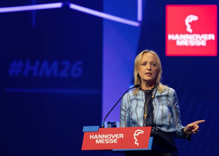 CEO da Accenture, Julie Sweet fala em mudanças radicais e coragem para se transformar