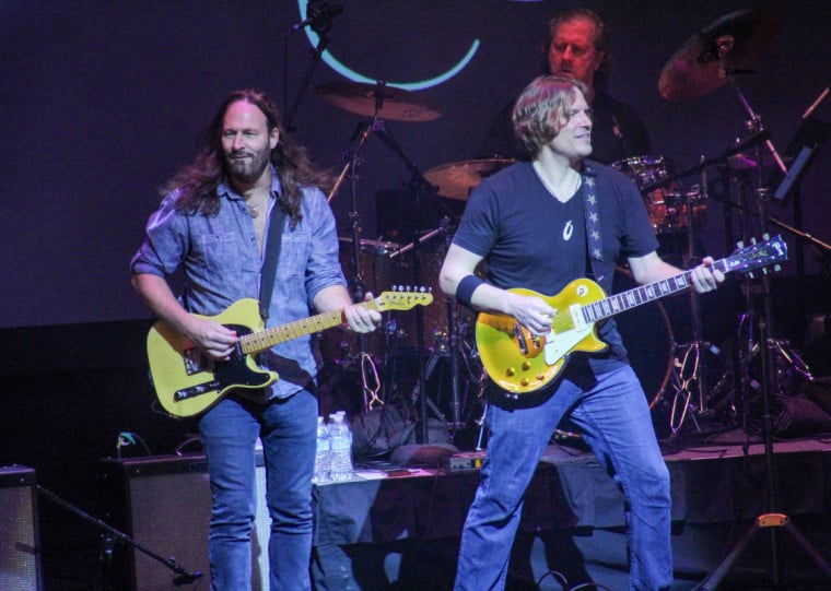 Kurt Griffey (esquerda) e Dan McGuinness lideram o projeto Revisiting Creedence