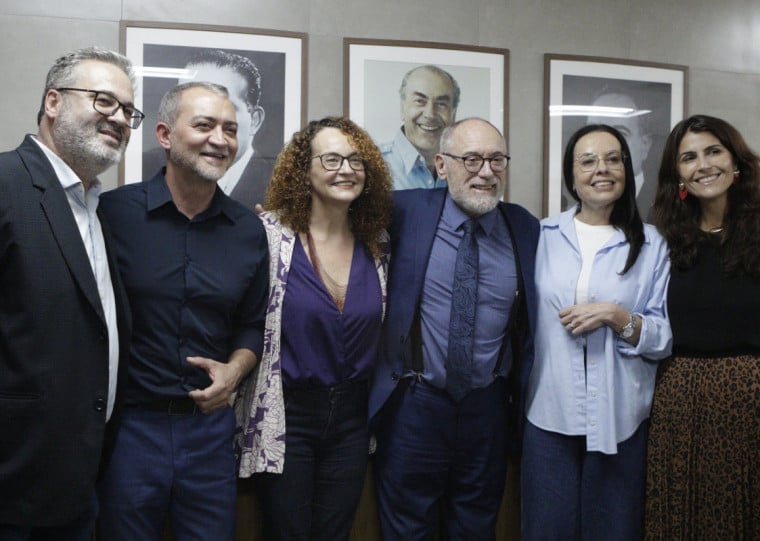 Lideranças do PSOL entregam propostas para candidata pedetista Juliana Brizola