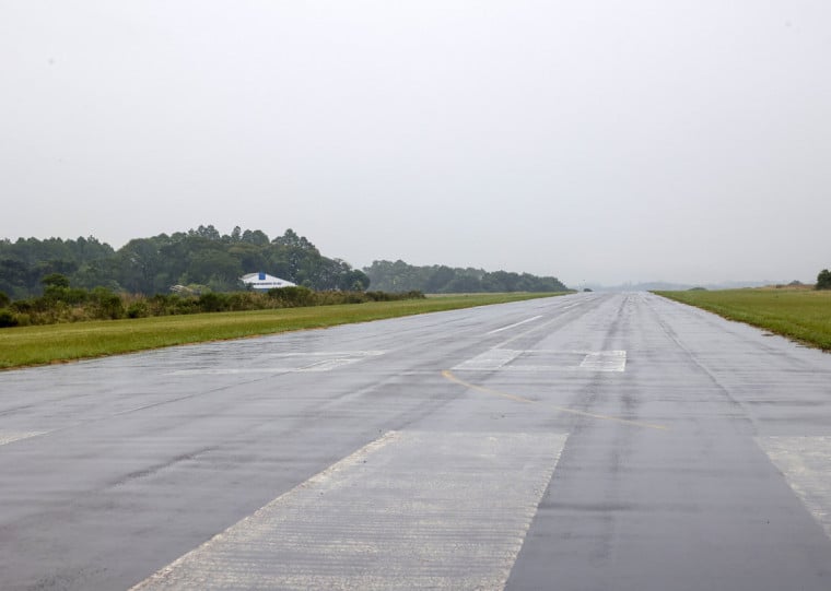 Aeródromo de Cachoeira do Sul é administrado pela prefeitura; pista tem mil metros de extensão