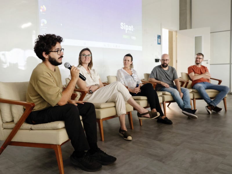 Debate pautado pelo programa RS Criativo abriu o terceiro dia do WCD em Porto Alegre<br />Foto: T&Acirc;NIA MEINERZ/JC