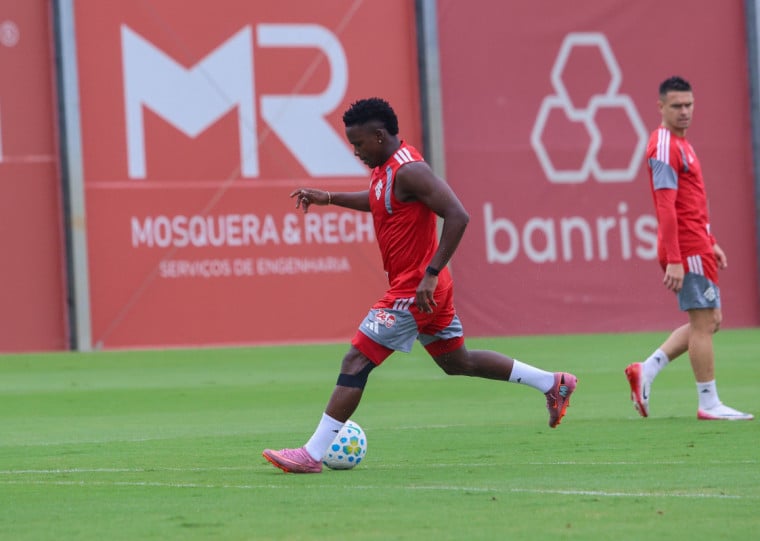 Carbonero retorna ao time titular após ser poupado na Copa do Brasil