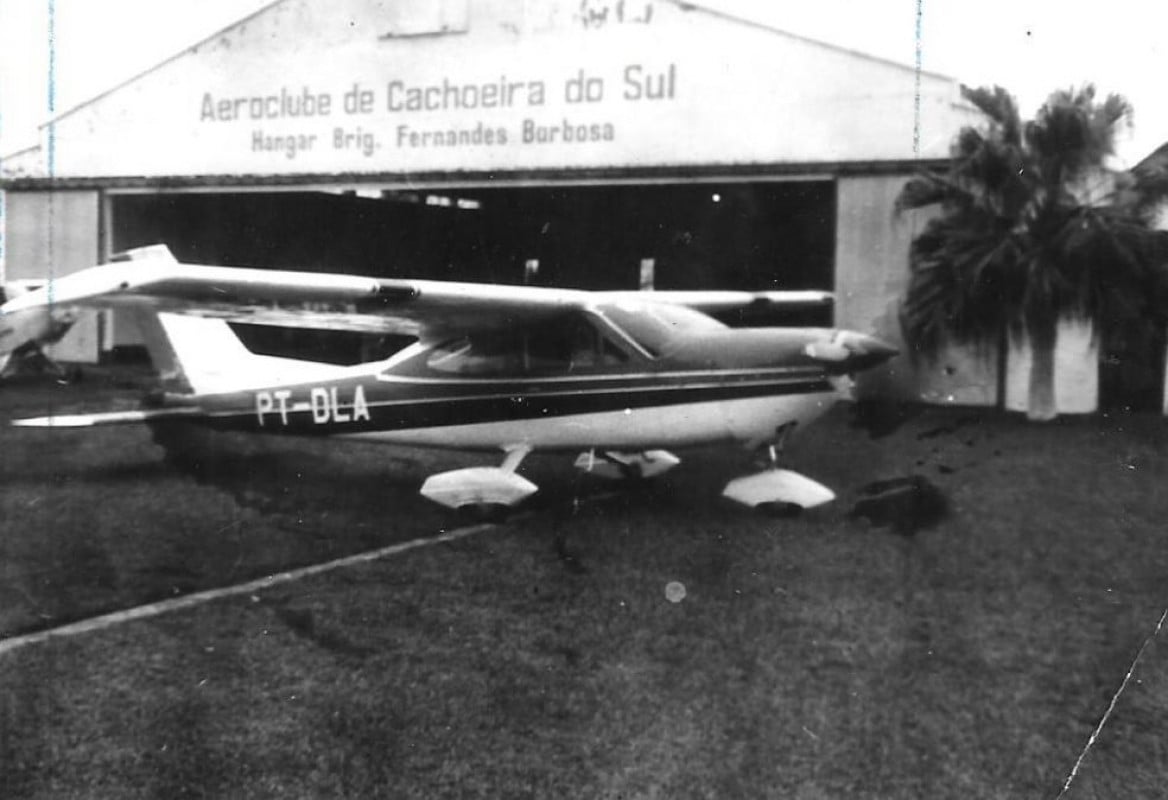 Imagem do hangar do aeroclube em 1985  | Fototeca Museu Municipal Edyr Lima/Divulga&ccedil;&atilde;o/JC