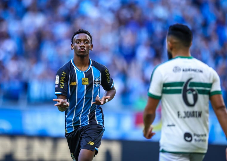 Gabriel Mec foi o autor do gol da vitória gremista