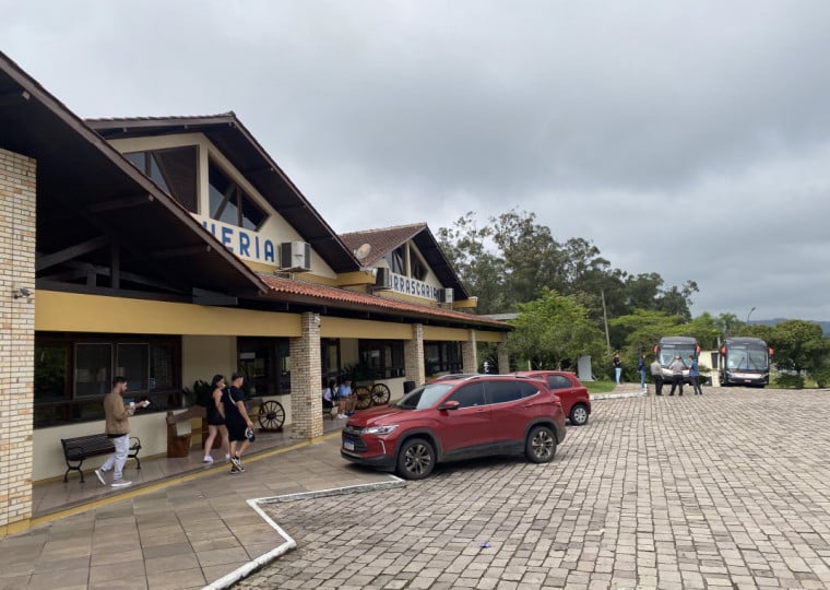 Restaurante Di Variani funciona em São Sebastião do Caí