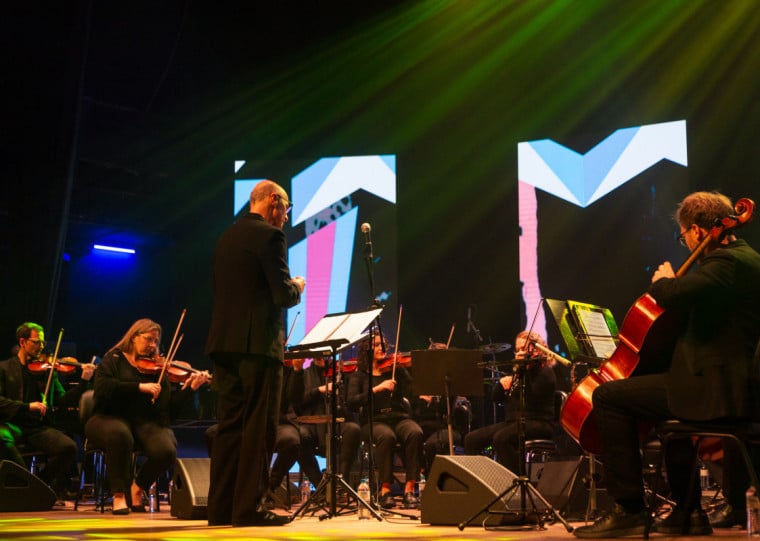 Evento acontece nesta quinta (30), às 20h30min, e traz novos arranjos de canções do álbum Elis & Tom e músicas individuais dos artistas