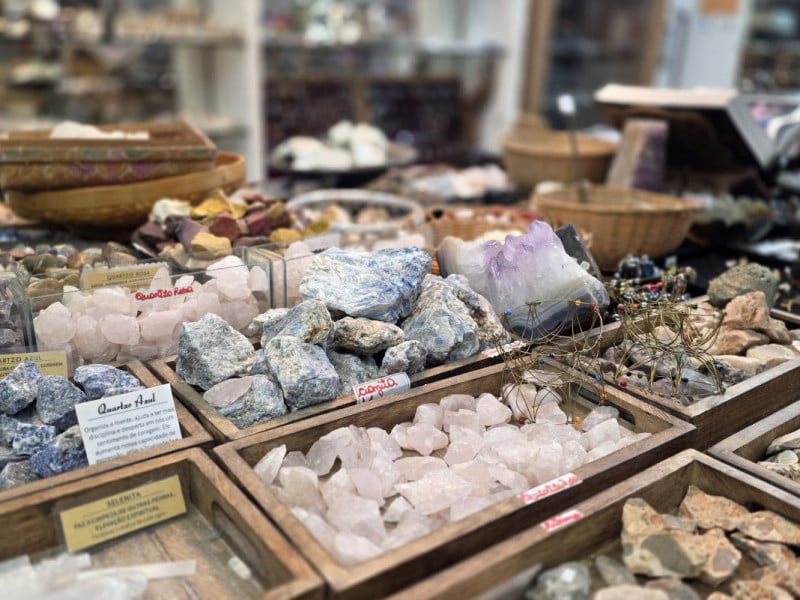 Pedras, especialmente as vindas de Soledade, t&ecirc;m ganhado espa&ccedil;o na opera&ccedil;&atilde;o<br />Foto: Isadora Jacoby/Especial/JC