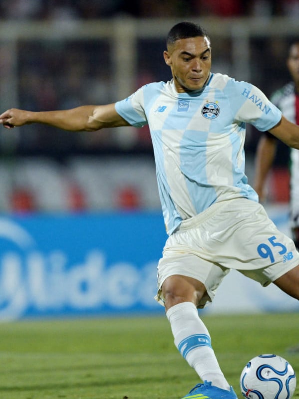 No Chile, Grêmio perde três pênaltis e apenas empata com o Palestino pela Sul-Americana