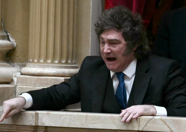 Presidente argentino vive momento de incertezas econômicas e baixa popularidade