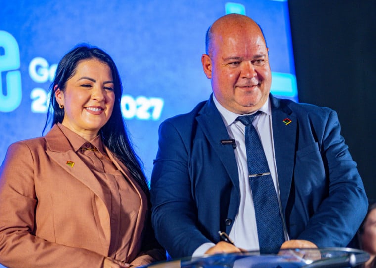 Ique Vedovato (MDB) substitui Adriane Perin de Oliveira (PP) no comando da entidade