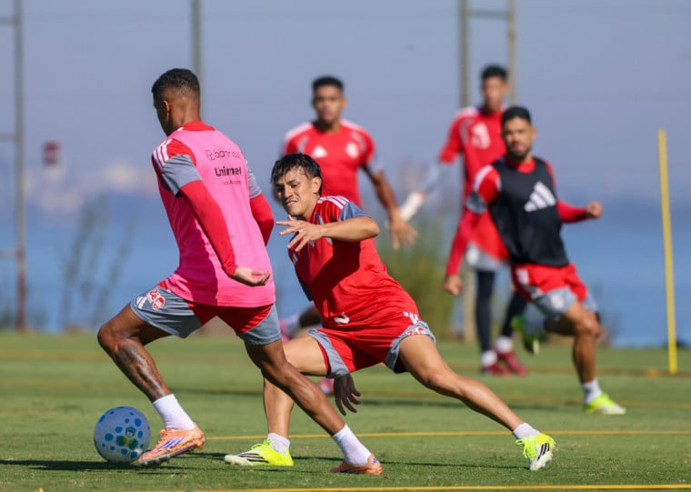 Pezzolano aposta no 4-4-2 para recuperar força no Beira-Rio