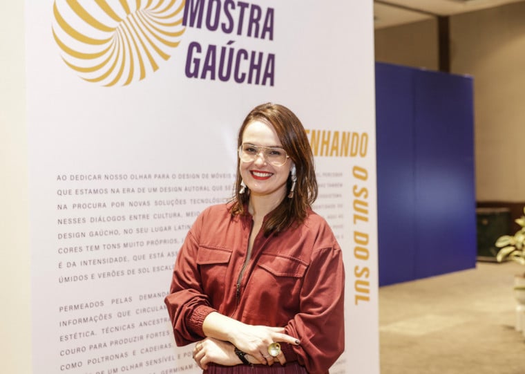 Camila Farina, curadora da Mostra Gaúcha na Design Week POA 2026
