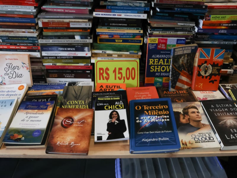 A livraria aposta em livros a partir de R$ 15,00<br />Foto: Dani Barcellos/Especial/JC