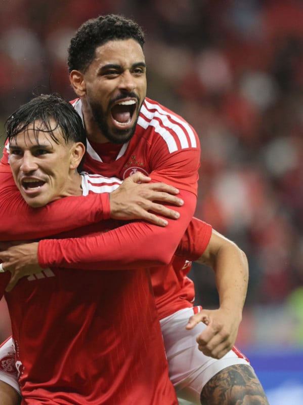 Alerrandro faz gol e dá assistência em vitória do Inter sobre o Fluminense no Beira-Rio