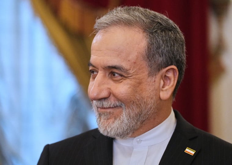 É a primeira visita de Araghchi ao país desde o início do conflito