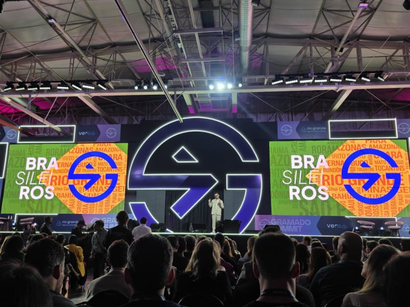 Evento, que come&ccedil;ou ontem e se estende at&eacute; sexta, contar&aacute; com mais de 300 palestrantes em 10 palcos e arenas montados no Serra Park ￼<br />Foto: Isadora Jacoby/especial/JC