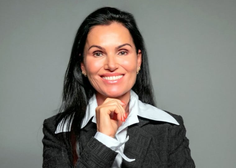 Simone Peter, advogada especialista em Direito Trabalhista do Jobim Advogados  

