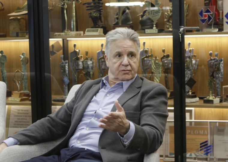  Ambrosio Ambr&oacute;sio Pesce Neto diz que desafio est&aacute; em ampliar o n&uacute;mero de pontos de recarga