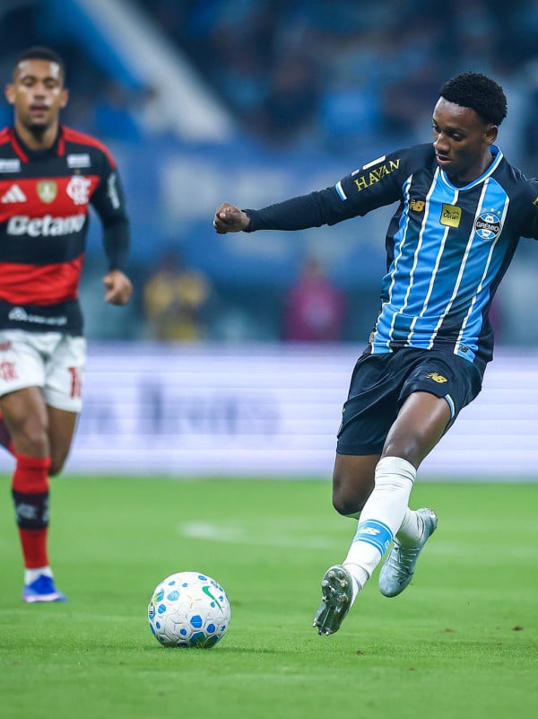 Grêmio perde para o Flamengo e entra no Z-4