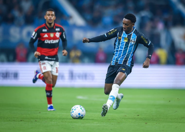 Em uma partida ap&aacute;tica dos ga&uacute;chos, a equipe caiu para a 17&ordf; posi&ccedil;&atilde;o