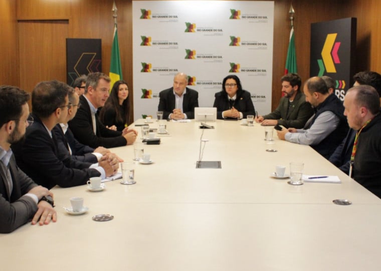 Reunião entre governo do Estado e empresas responsáveis pelo projeto ocorreu nesta segunda
