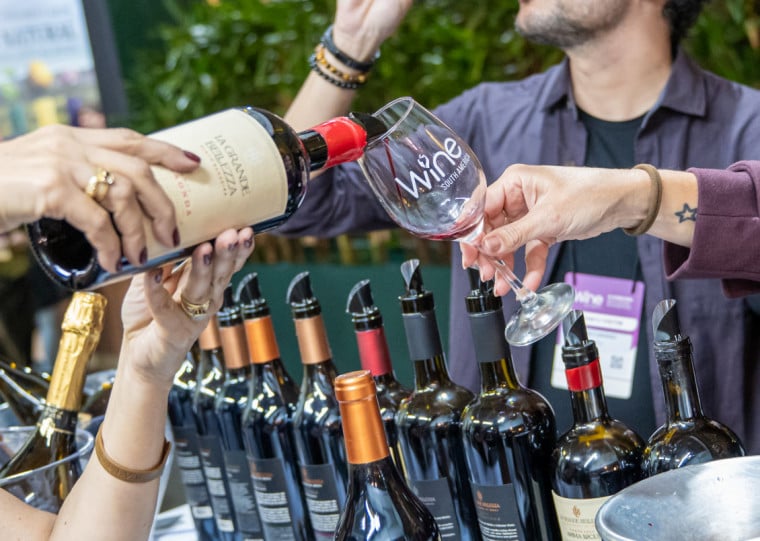 O evento marca a celebração do Dia do Sommelier e do Dia do Vinho Brasileiro