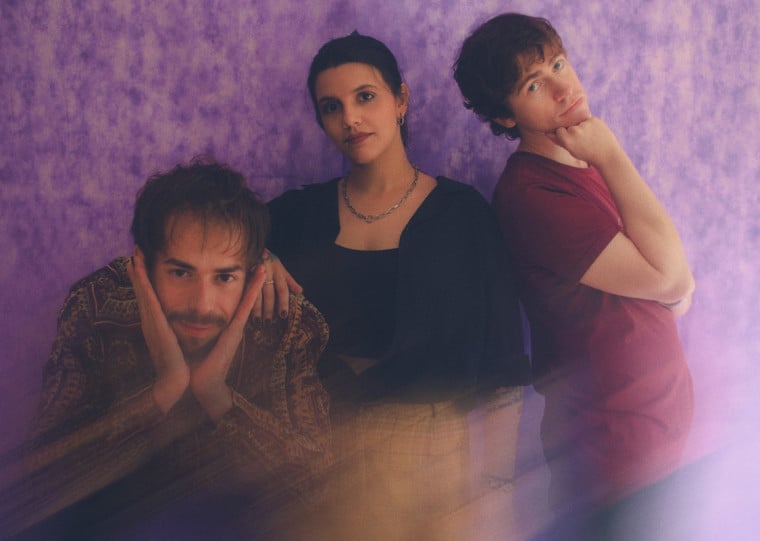 Show nesta quinta-feira trará faixas do primeiro disco da Hibizco, 'De Te Mostrar Intenso'